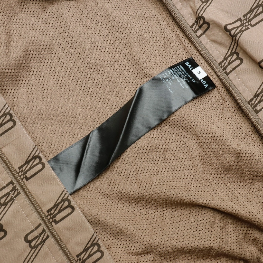 wg.luxury- 218593i16 oversized item:D-F440K1122